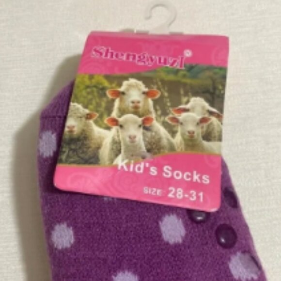 Lot of 3 Pairs--SHENGYUZI Girl's Non-Slip Warm Socks w Sherpa Interior - Picture 5 of 7